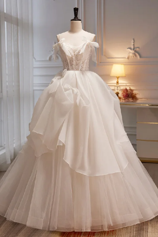 Elegant Ivory Spaghetti Straps Ball Gown with Bowknot A Line Tulle Long Prom Dresses
