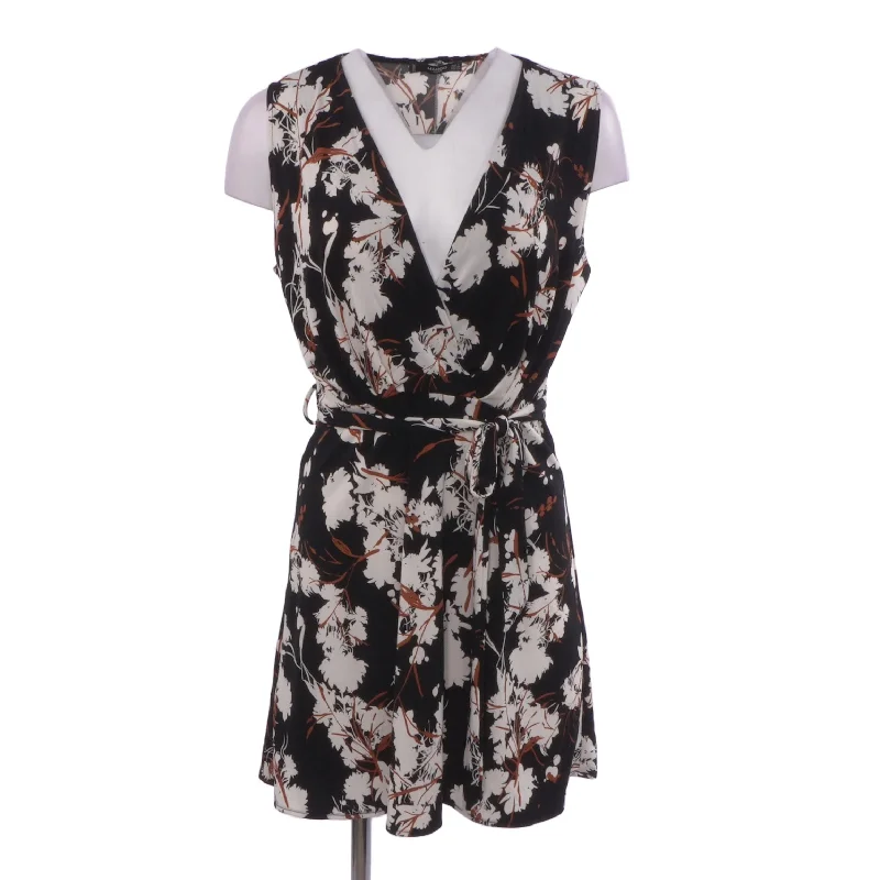 Black Graphic Midi Dress Stylish Midi Dress with Cuffs