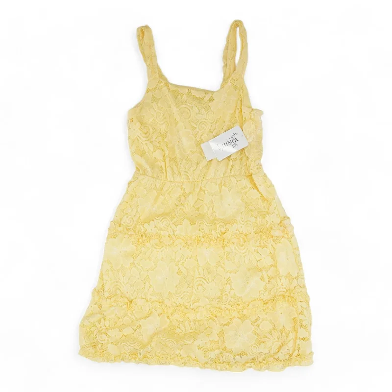 Yellow Solid Midi Dress Trendy Smocked Waist Midi Dress