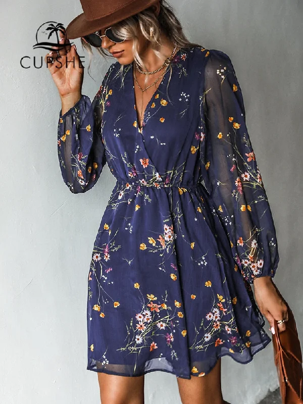 Women Chiffon V-neck Long Sleeve Mini Dress and Floral Designed Summer Beachwear Chic Halter Mini Dress