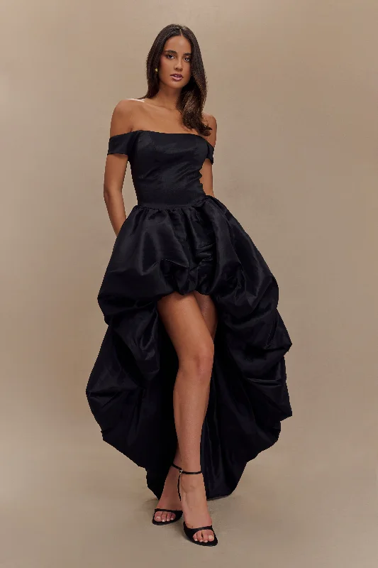 Amelia Bubble Maxi Dress - Black Comfortable Fitted Maxi Dress